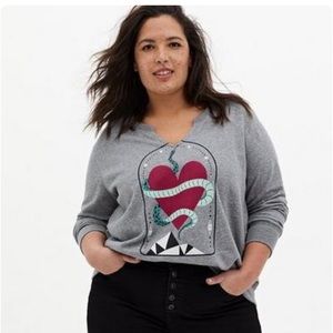 Snake Heart Grey Terry Split Neck Sweatshirt Torrid 0 Large